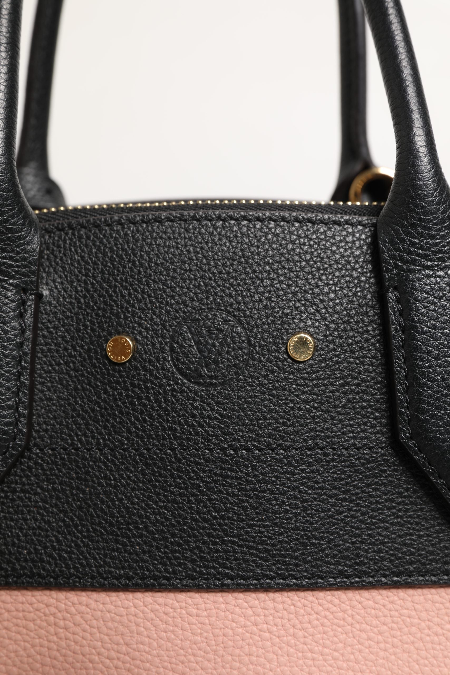 Louis Vuitton Pink and Black Leather City Steamer Leather Women's Handbag ( )