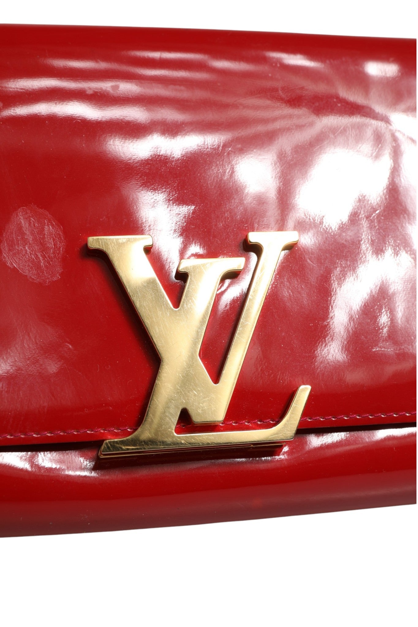 Louis Vuitton Louise PM Red Patent Leather Wallet On Women's Chain ( )