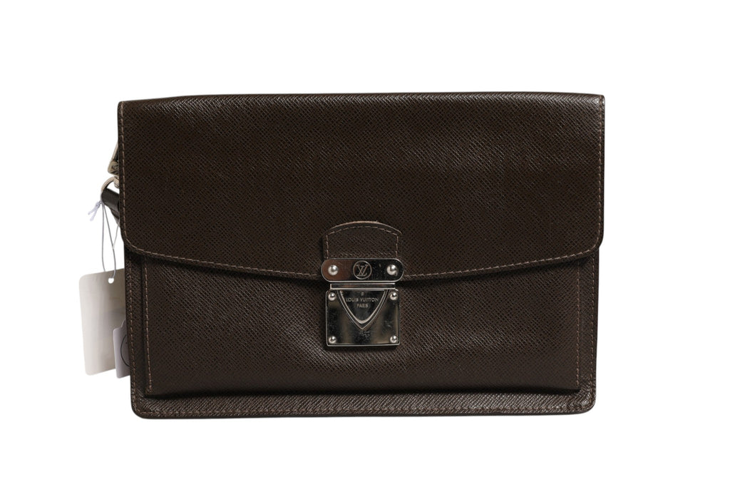 Louis Vuitton Belaia Clutch Taiga Women's Leather ( )