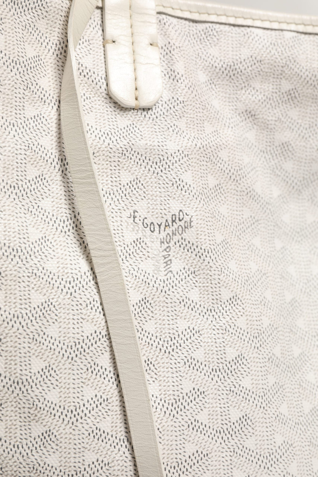 Goyard Saint Louis PM Tote Bag in Goyardine Canvas Women's White ( )