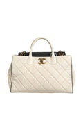 Chanel Portobello Tote Women's Bag ( )