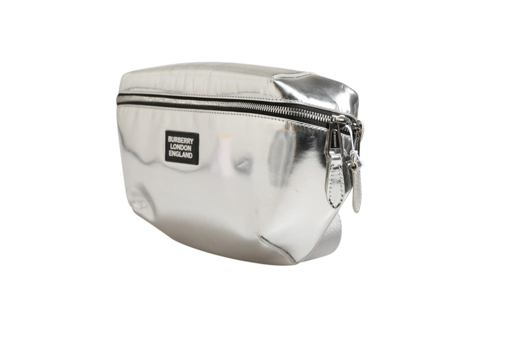 Burberry Belt bag Silver in Women's Synthetic ( )