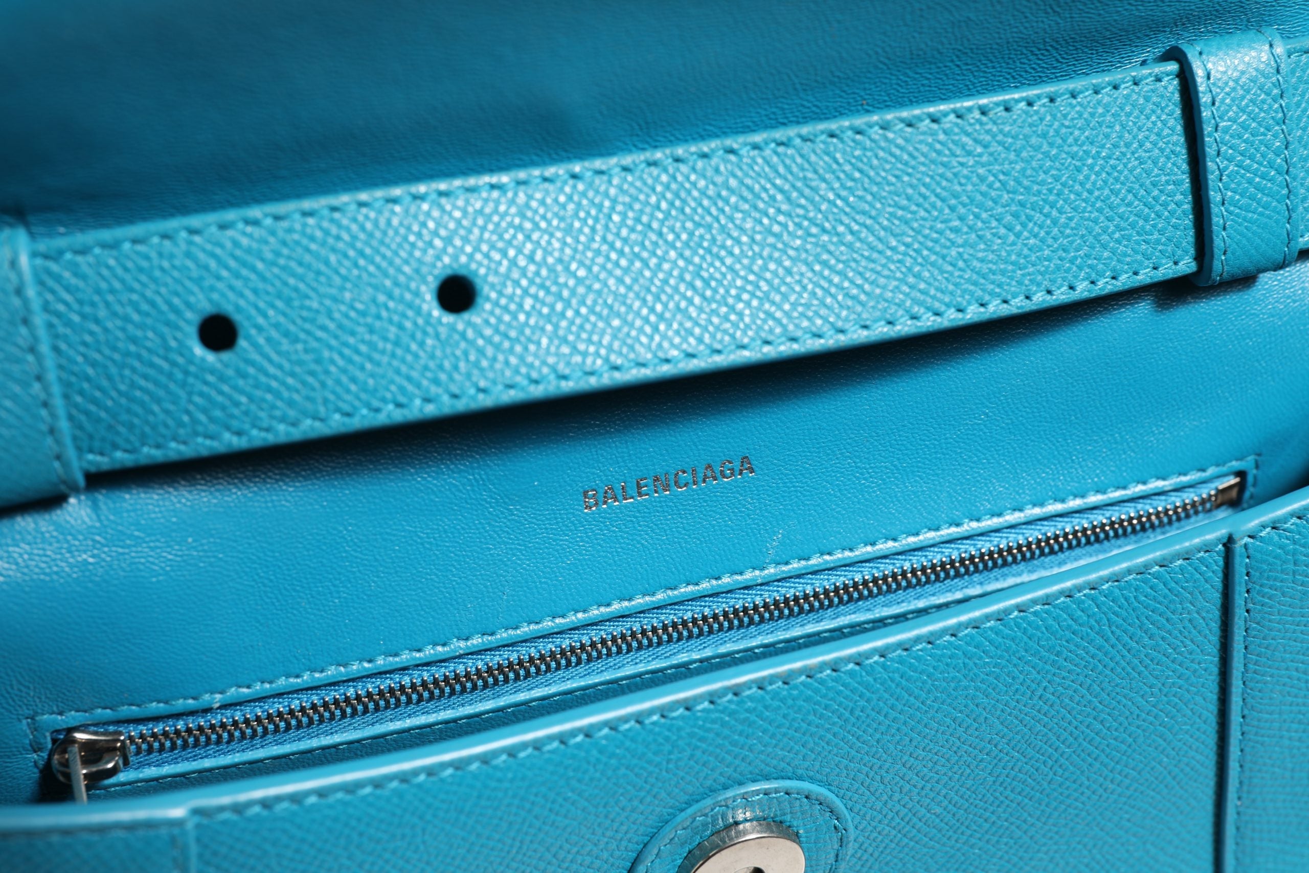 Balenciaga Calfskin S Downtown Blue Shoulder Women's Bag ( )