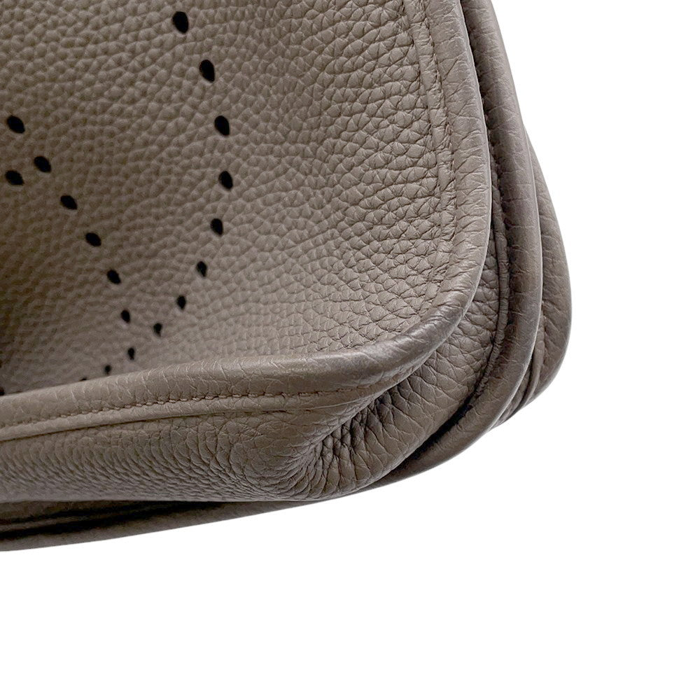 HERMES Evelyne 3 Etain Taurillon Clemence Size PM
