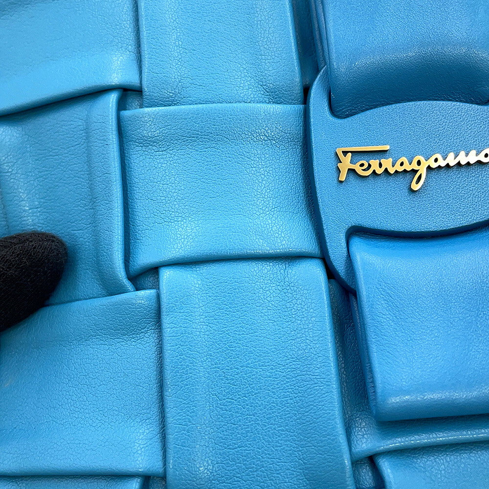 Ferragamo VIVA BOW Vara Ribbon Chainshoulder Bag Light Blue21I446 Leather