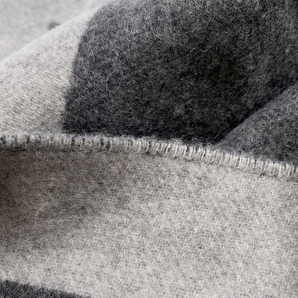 HERMES Scarf《Sangle a Boucle》 Antogracito/Gris Clair Cashmere100%