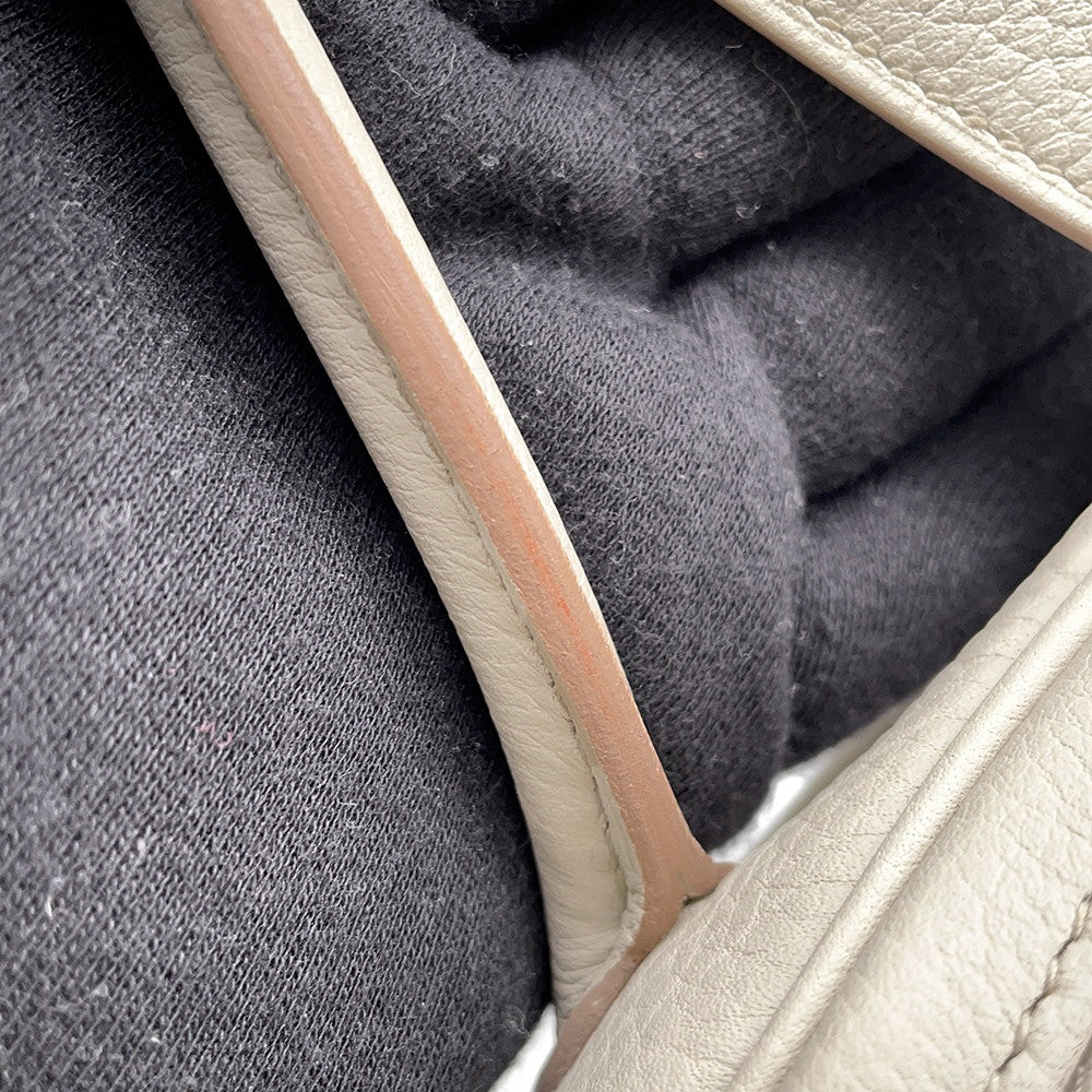 HERMES Lindy Beton Taurillon Clemence Size 26