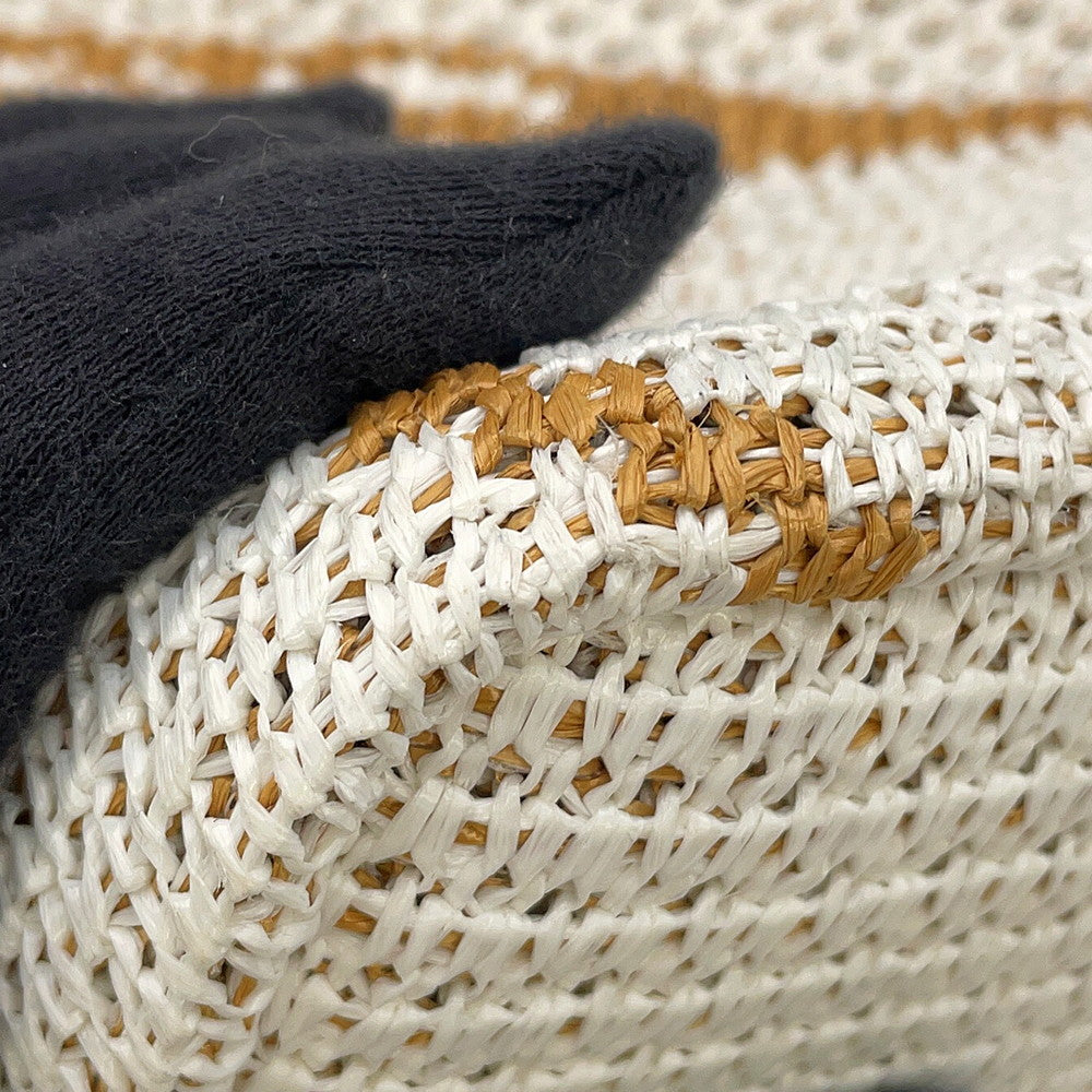 BURBERRY EKD Crochet Bag White/Brown8109266 Viscose