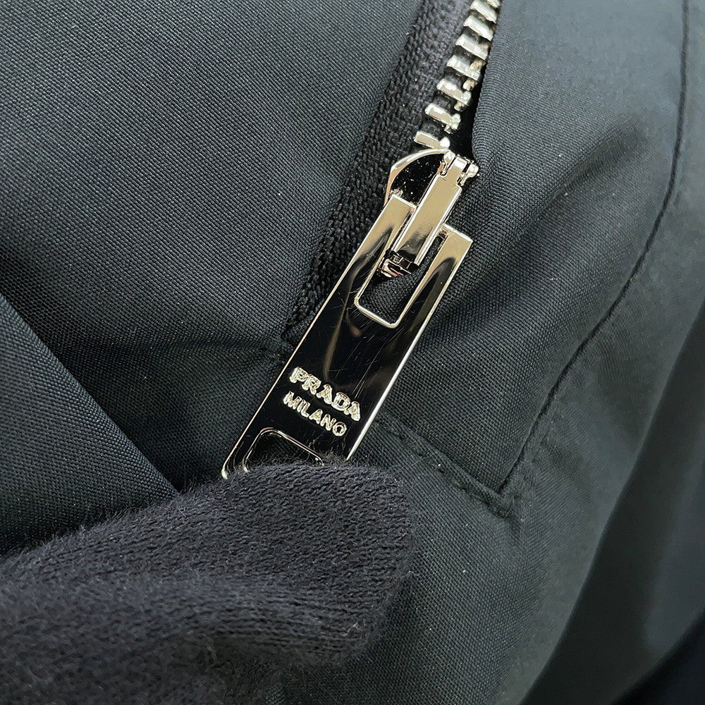 PRADA Hooded Technical Fabric Down Jacket Size M BlackSGC689 Polyester100%