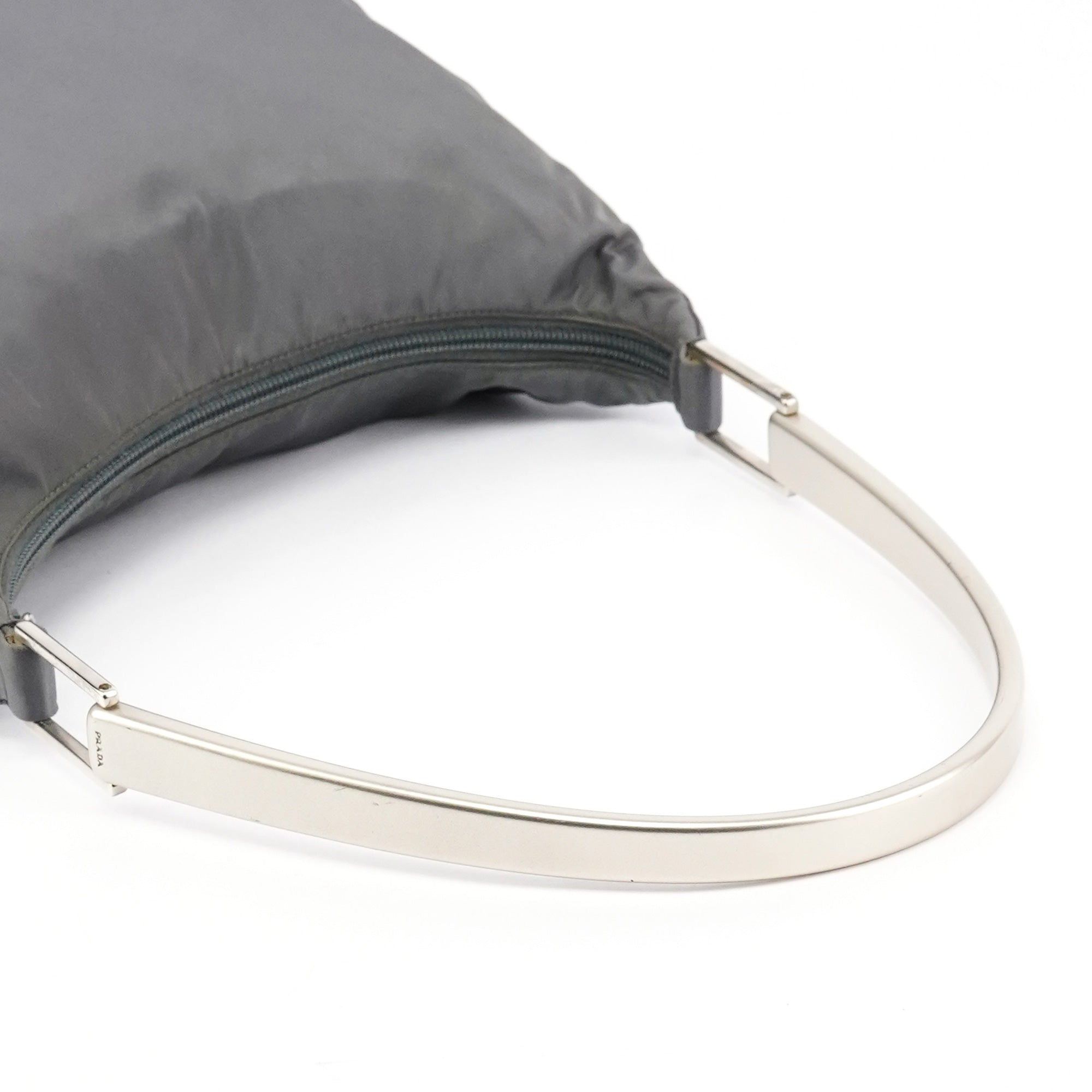 1998 Grey Tessuto Metallo Nylon Shoulder Bag