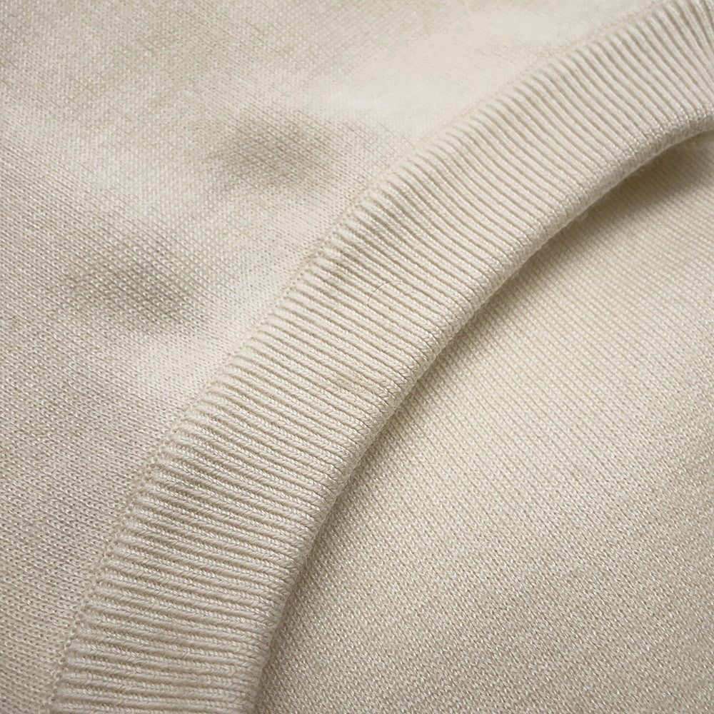 HERMES Short-sleeved knit with "Parfroy Remix" motif Size 36 Blanc NaturelH5H2679D2A334 Silk52% Cashmere27% Nylon20% Polyurethane1%