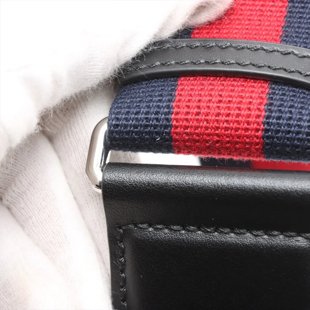 Gucci GG Supreme Leather Shoulder Bag Black