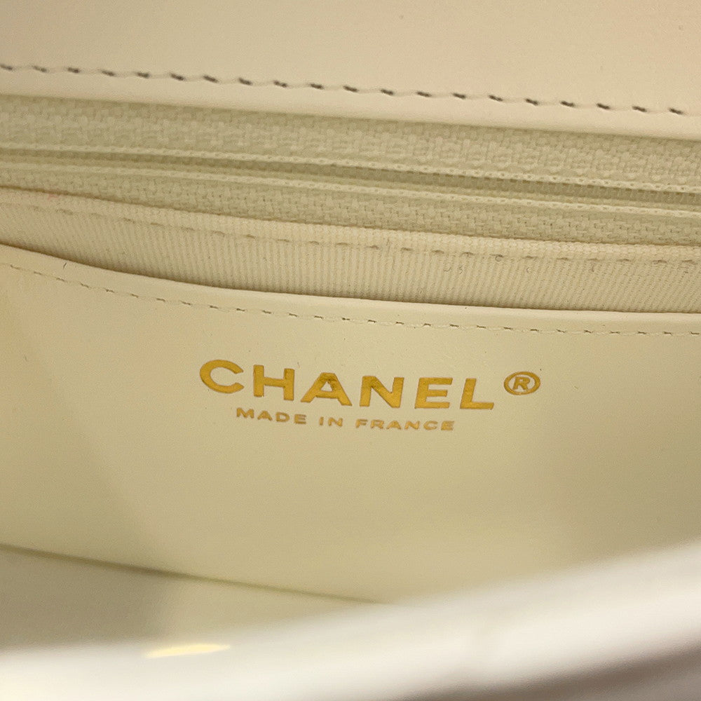 CHANEL Mini Matelasse Medal ChainShoulder Bag WhiteAS3738 Lambskin