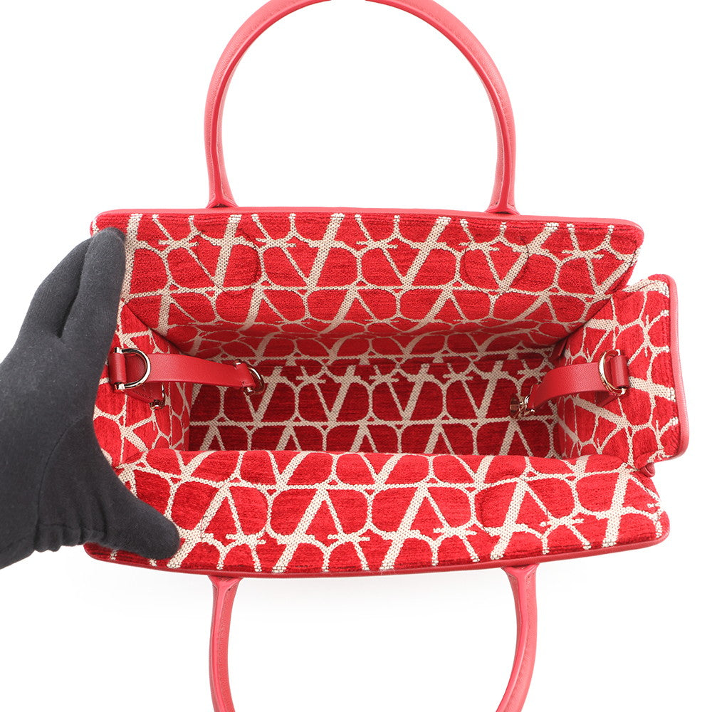 Valentino Garavani Le Quatrieme Toile Iconograph 2-Way Bag Beige/Red2W2B0L76HUJJ4A Canvas Leather