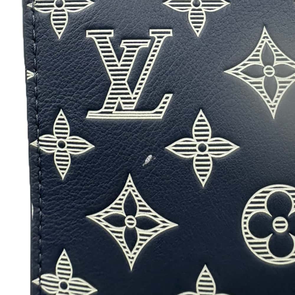 LOUIS VUITTON Gaston Wearable Wallet Navy/WhiteM83384 Monogram Shadow