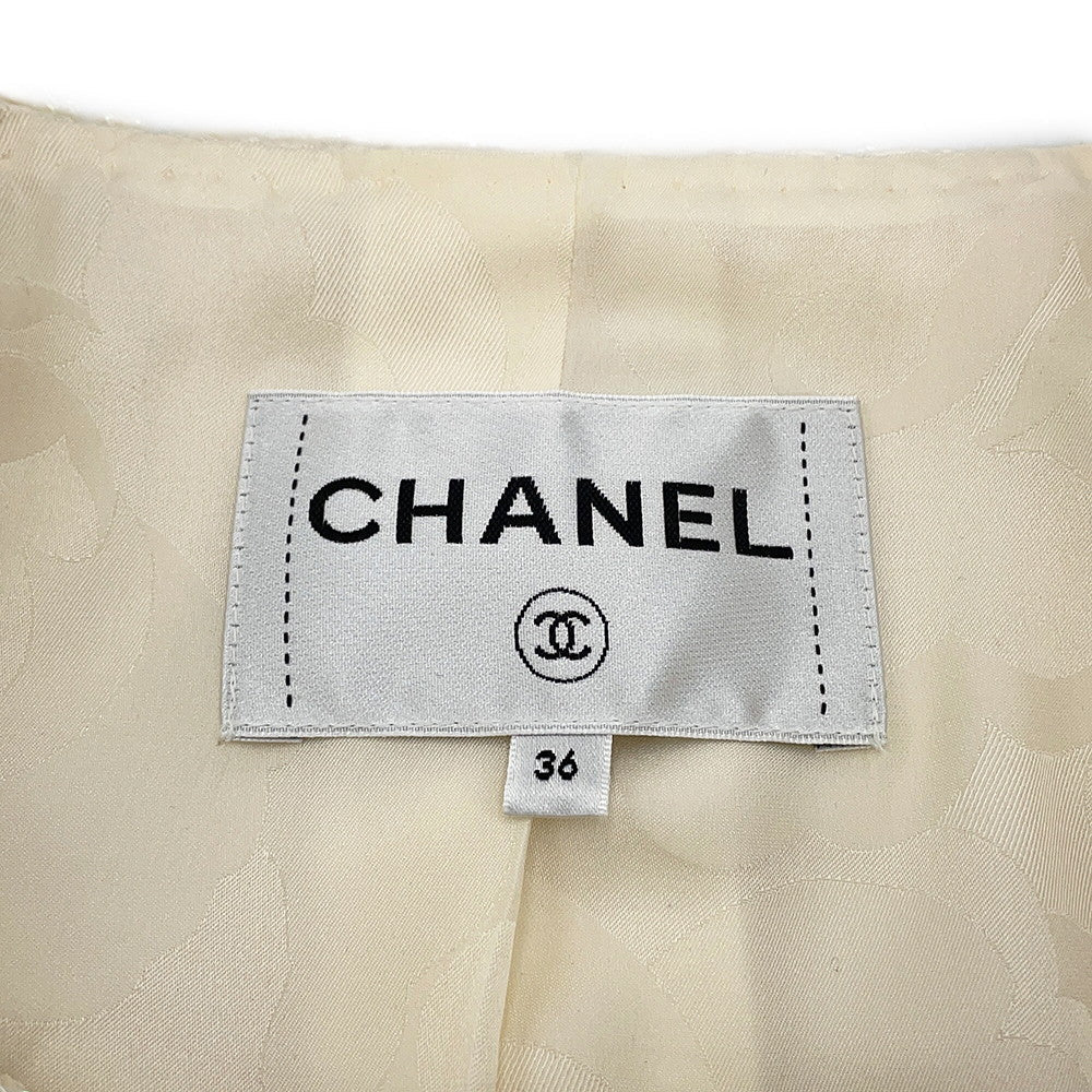 CHANEL COCO Button Jacquard Jacket Size 36 WhiteP71059 Wool64% Silk19% Nylon17%