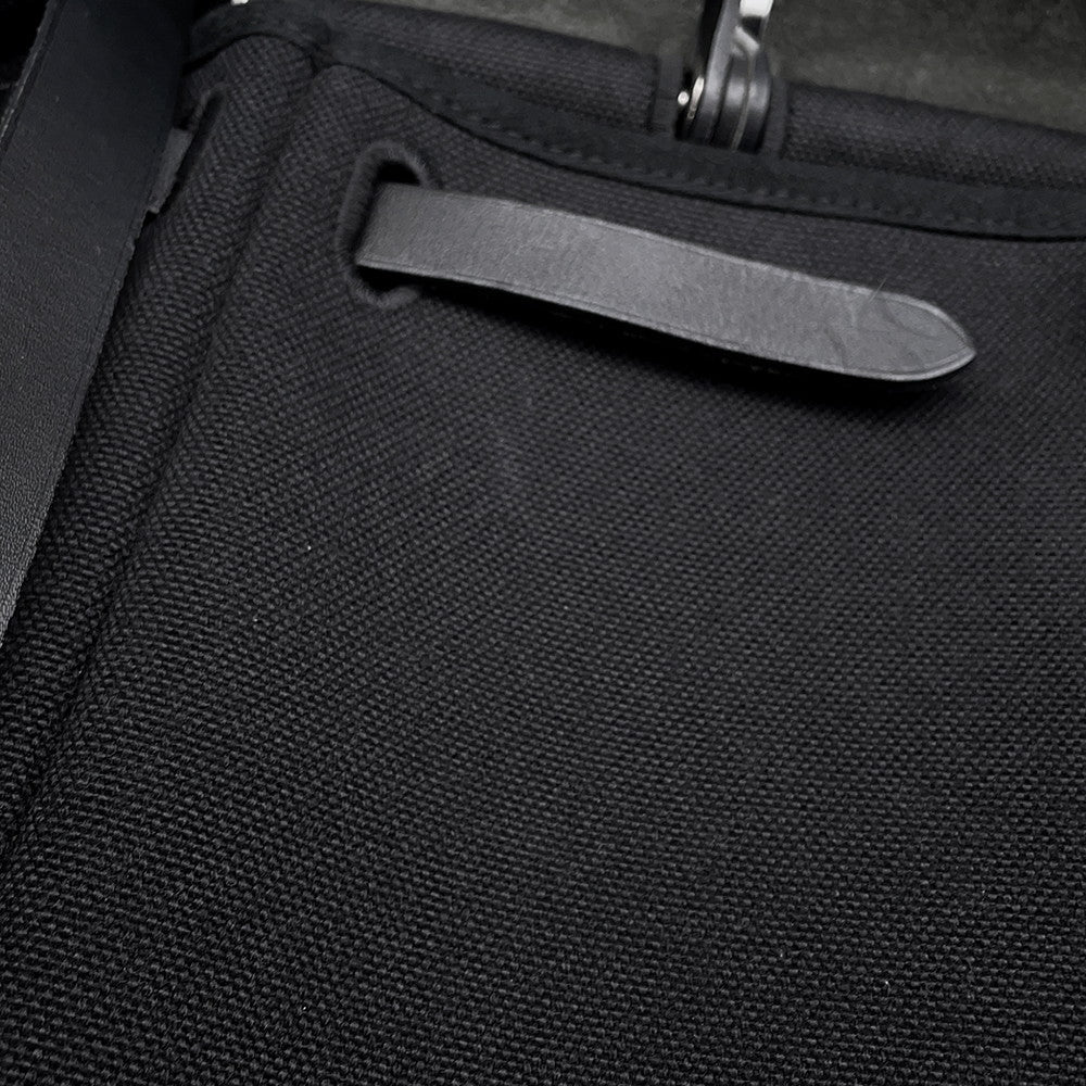 HERMES HERMES Her Zip Black Toile Military Vache Hunter Leather Size PM