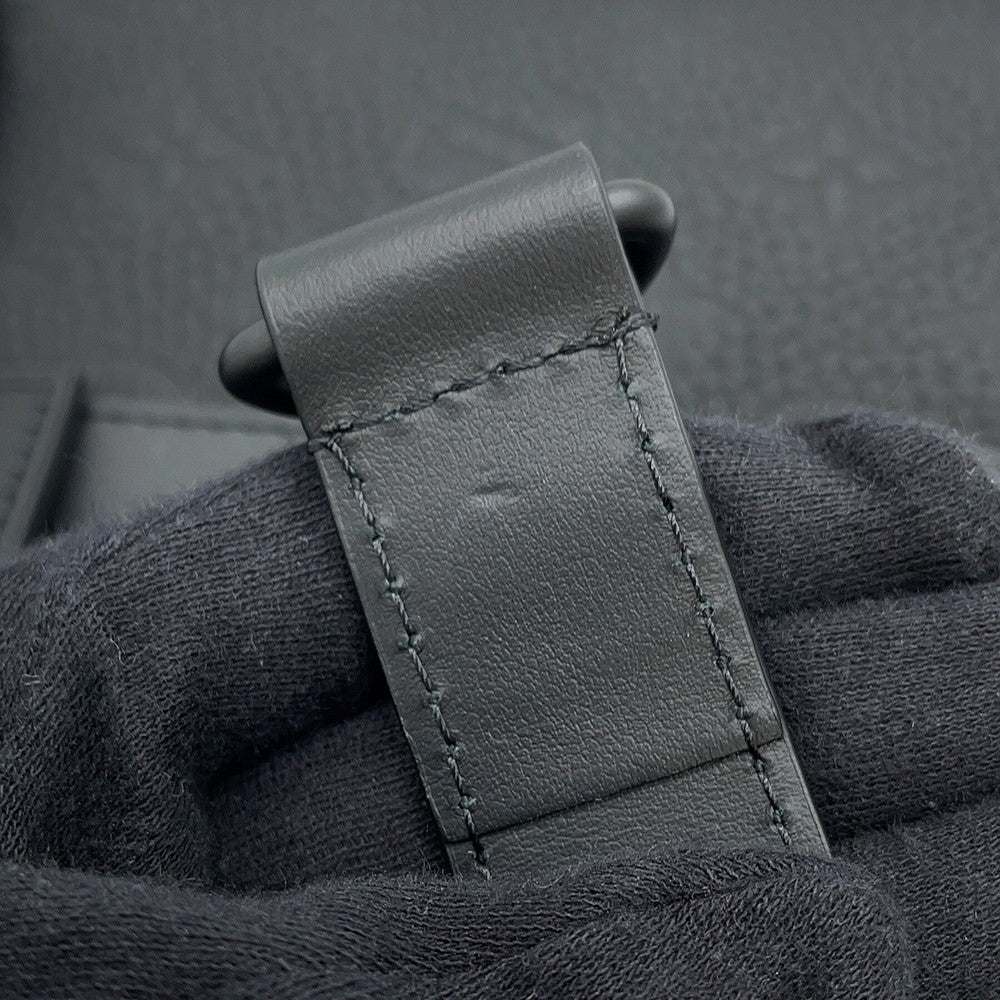 LOUIS VUITTON NoirM59960 Monogram ・Taurillon
