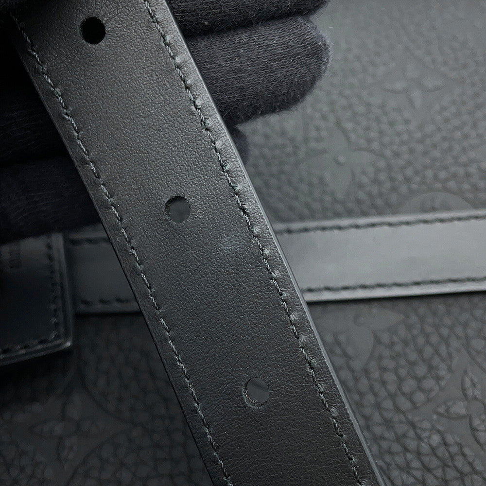 LOUIS VUITTON NoirM59960 Monogram ・Taurillon