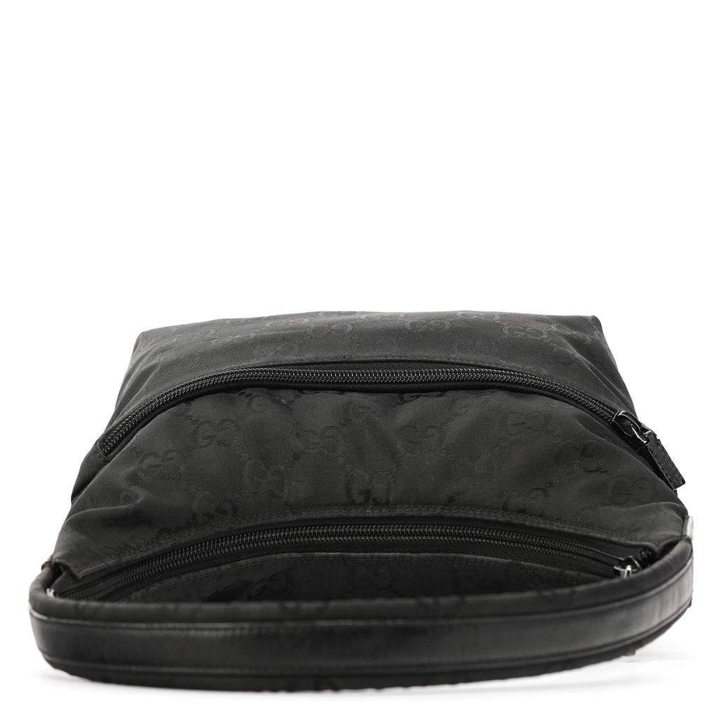 001 3386 Black GG Nylon Shoulder Bag