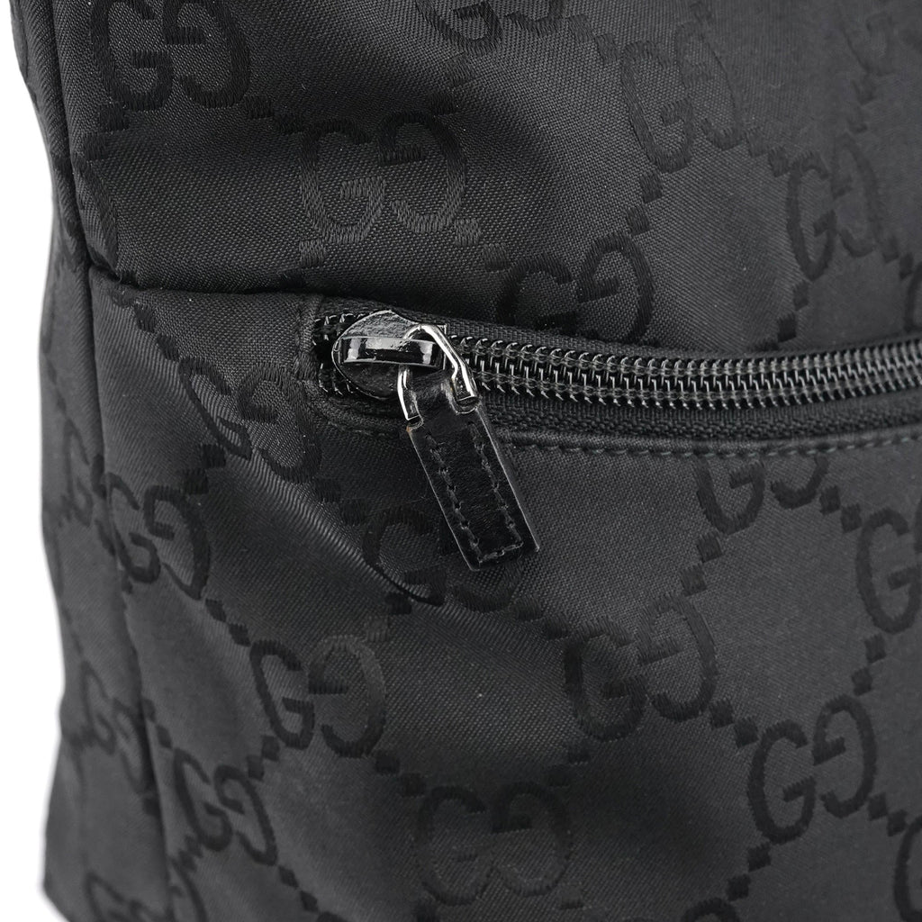 001 3386 Black GG Nylon Shoulder Bag