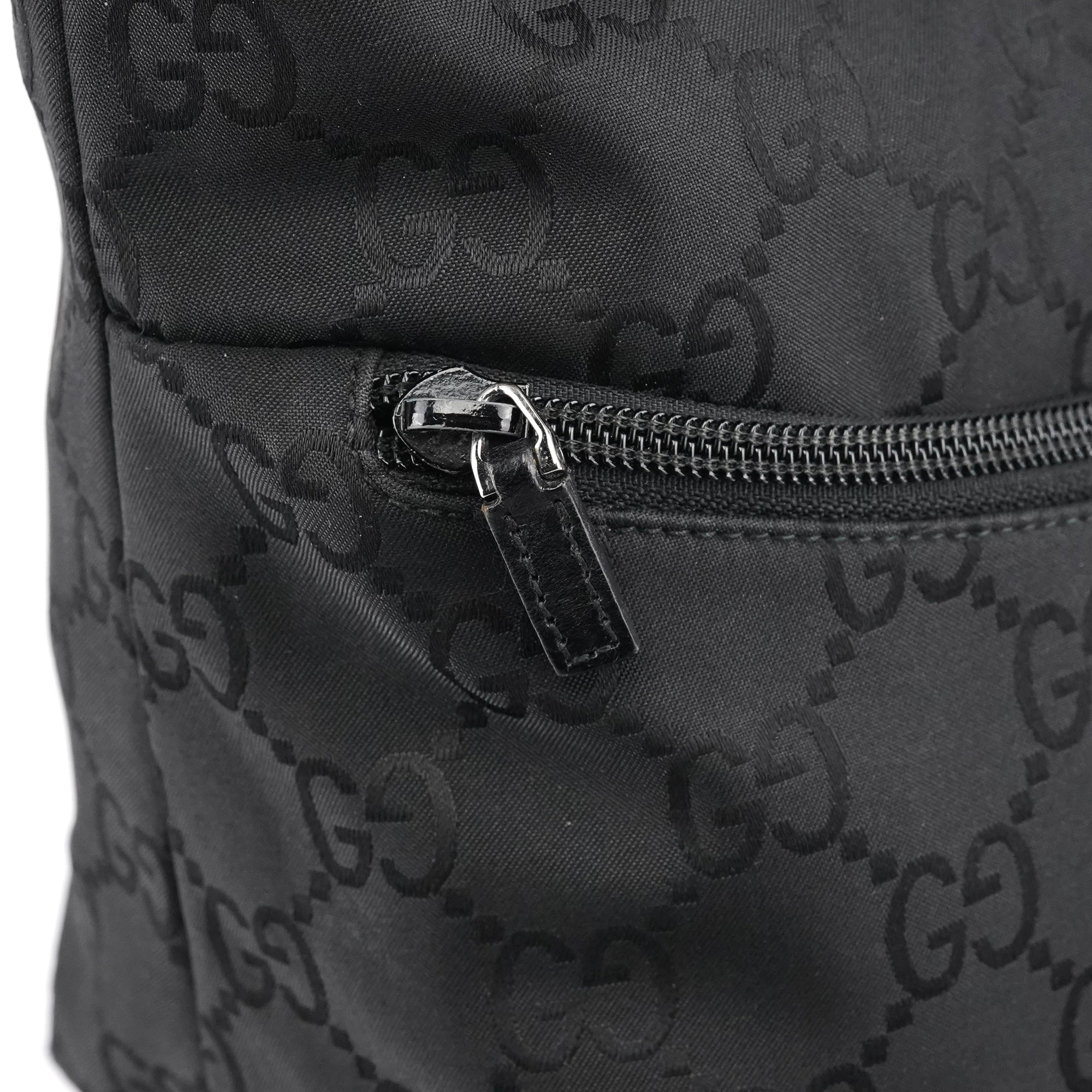 001 3386 Black GG Nylon Shoulder Bag