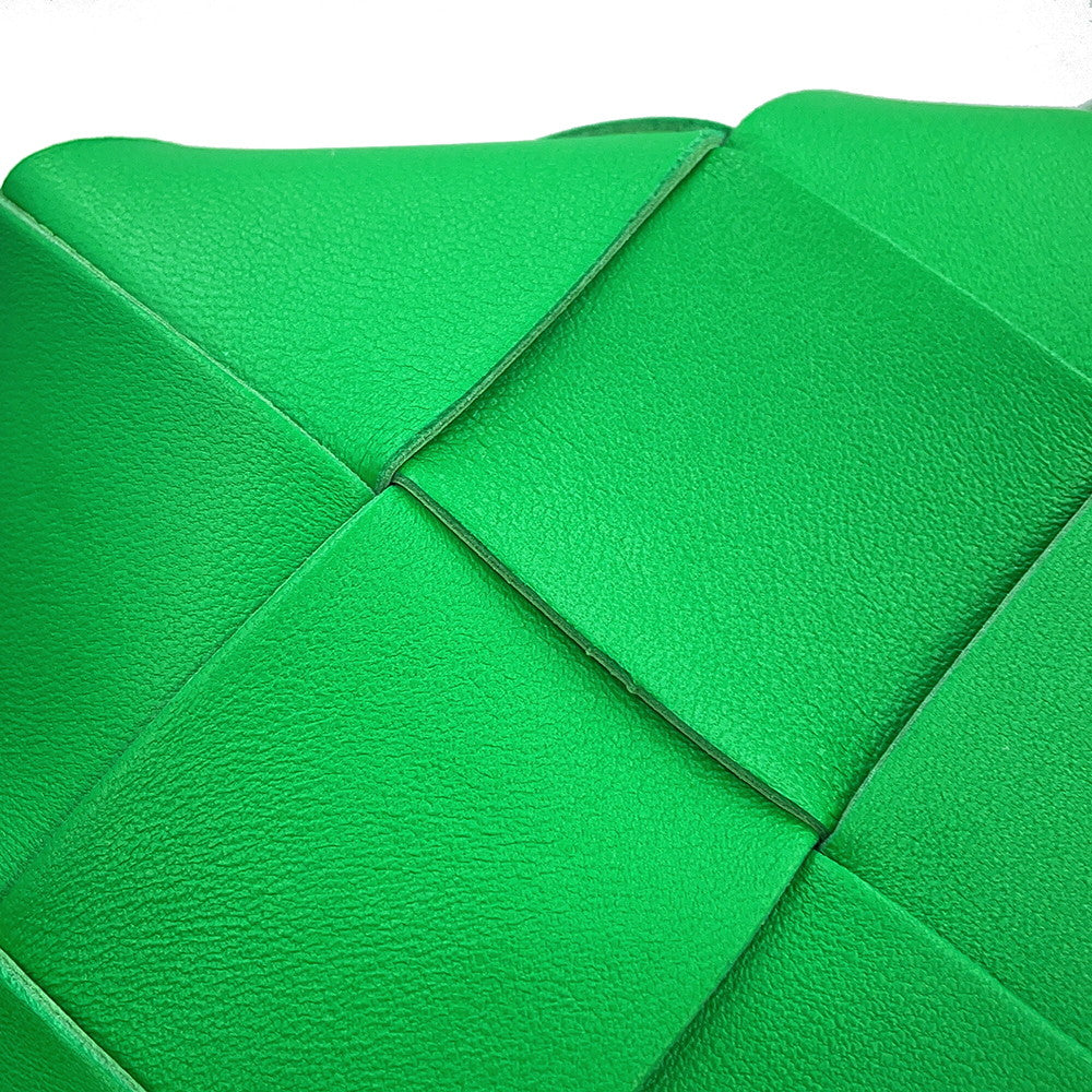Bottega Veneta Maxi INTRECCIATO Cassette Camera Bag Parakeet701915VCQC23722 Lambskin Size Mini