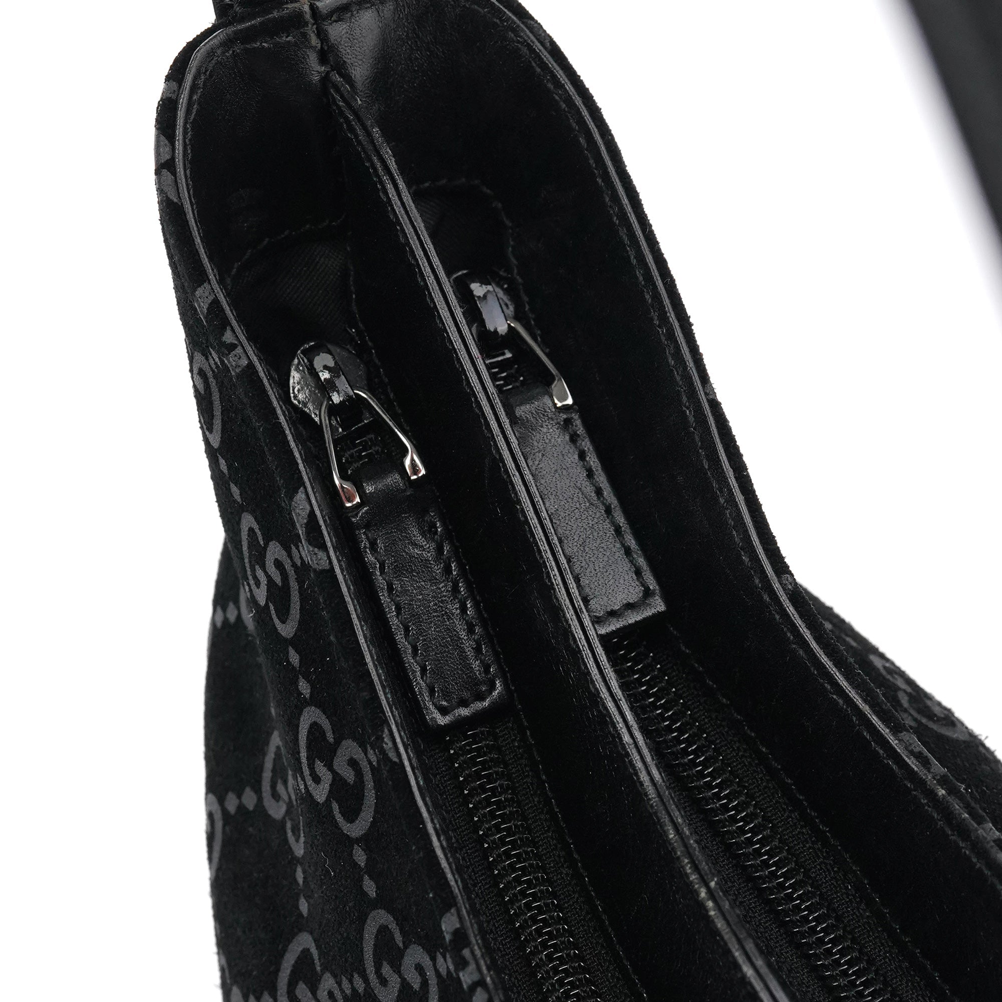 001 8778 Black GG Suede Shoulder Bag