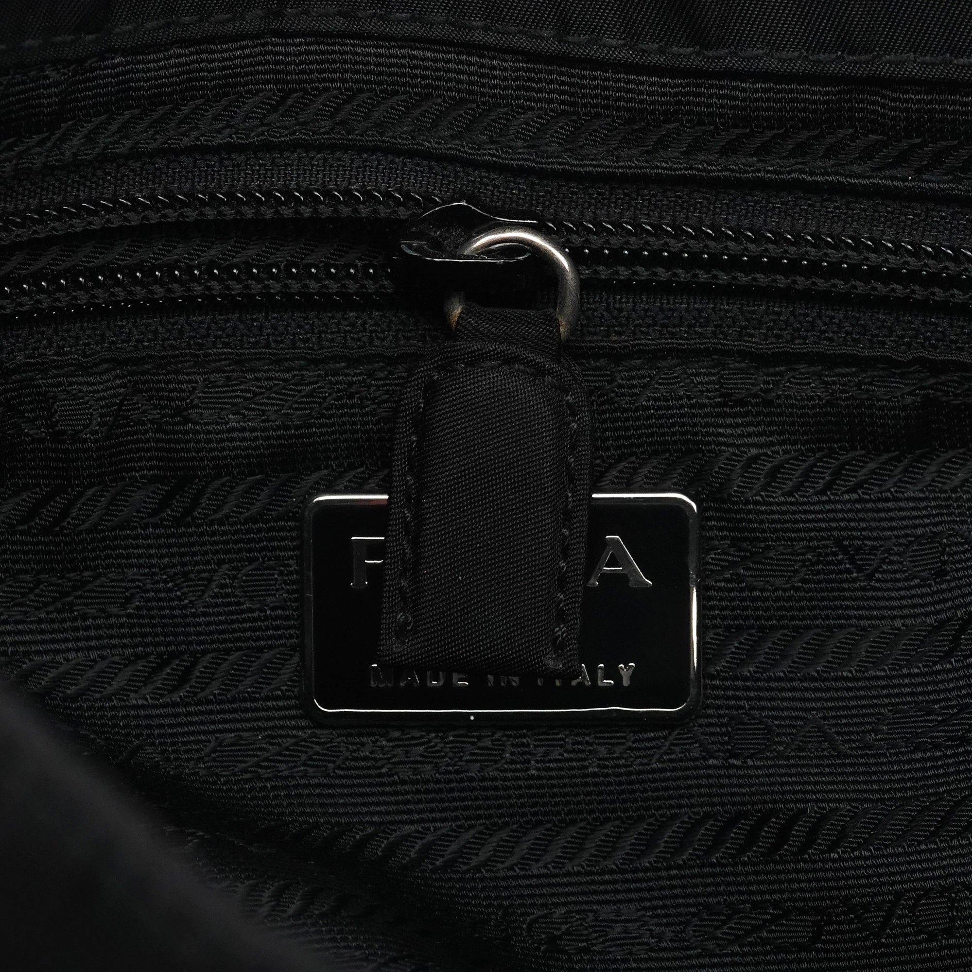 Black Tessuto Nylon Chain Shoulder Bag