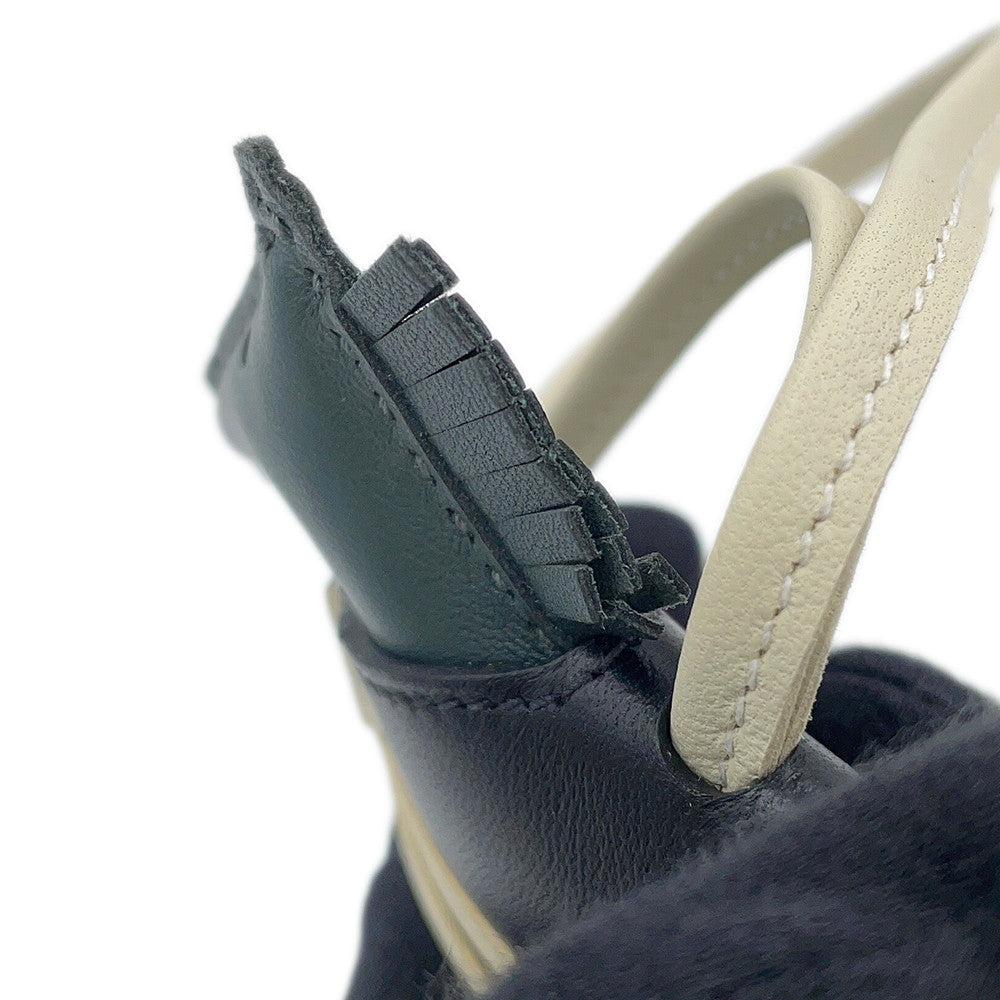 HERMES Rodeo Loveo 24 Vert Mangrove / Black / Craie Lambskin Swift Leather Size PM