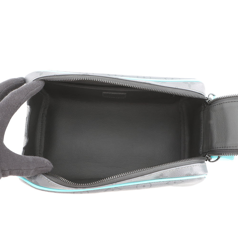 LOUIS VUITTON Dop kit Turquoise/NoirM11482 Monogram Eclipse Reverse