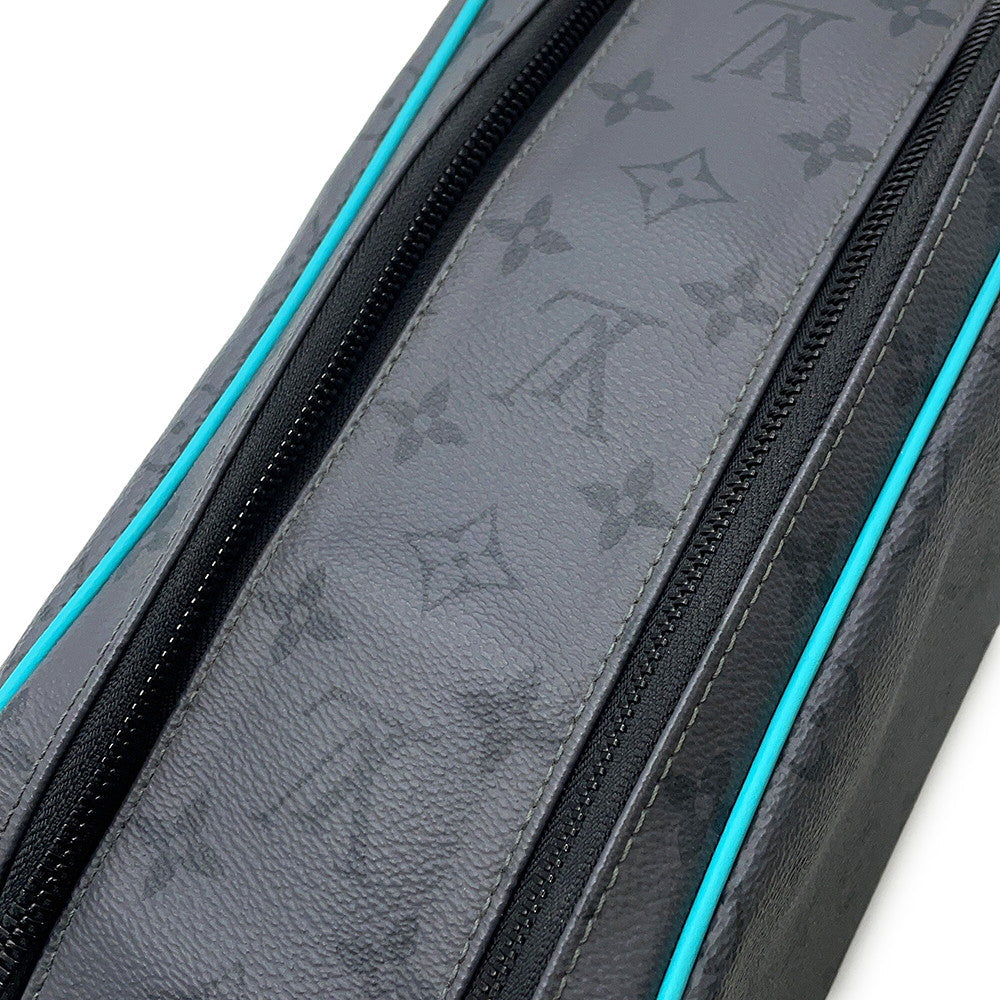 LOUIS VUITTON Dop kit Turquoise/NoirM11482 Monogram Eclipse Reverse