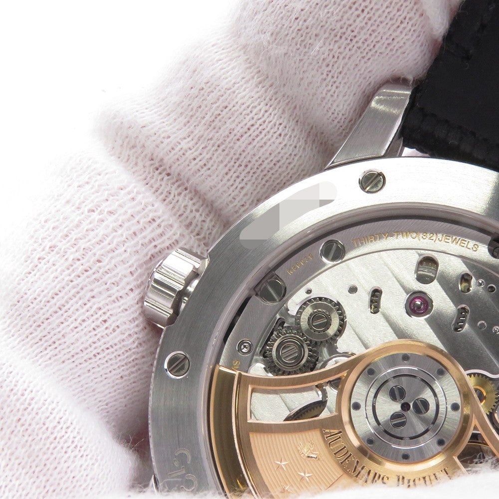 Audemars Piguet CODE 11.59 BY AUDEMARS PIGUET AUTOMATIC W41mm K18WG Rubber SmokeBlue Dial15210BC.OO.A002KB.01
