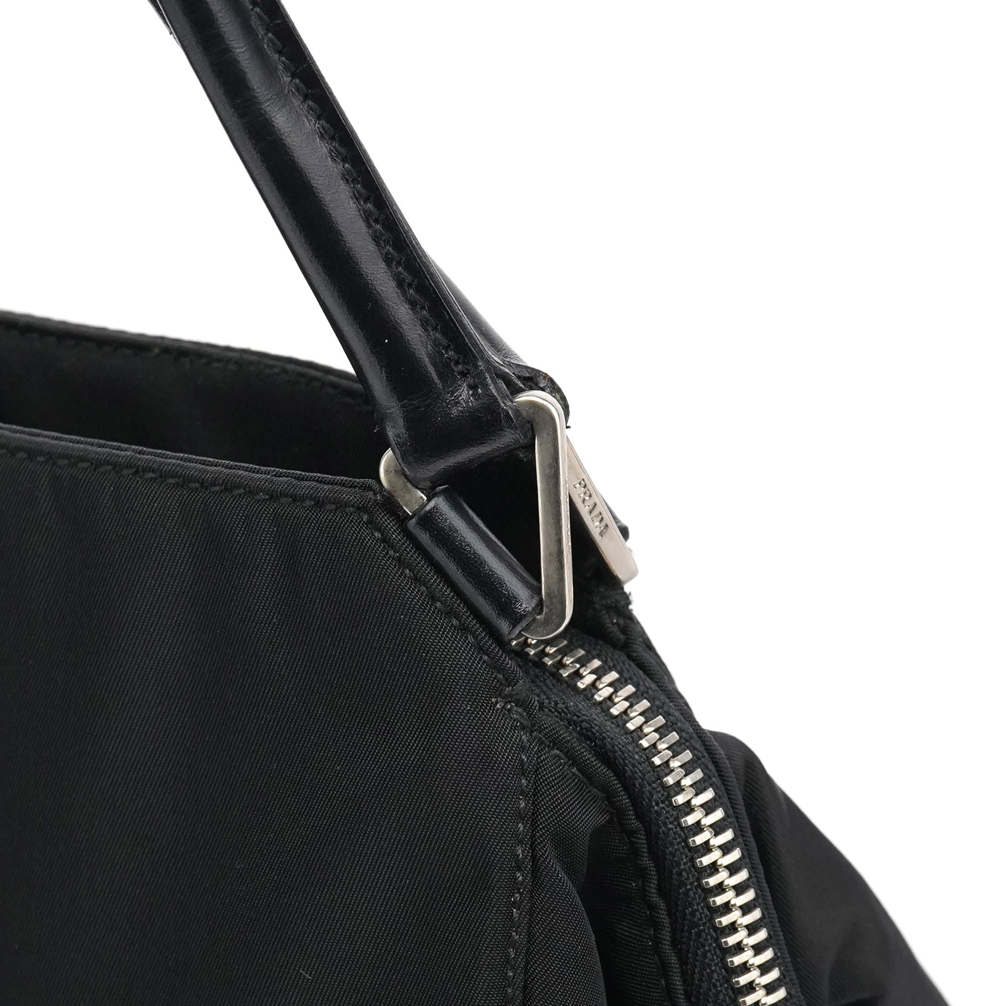 Black Tessuto Chic Nylon Shoulder Bag