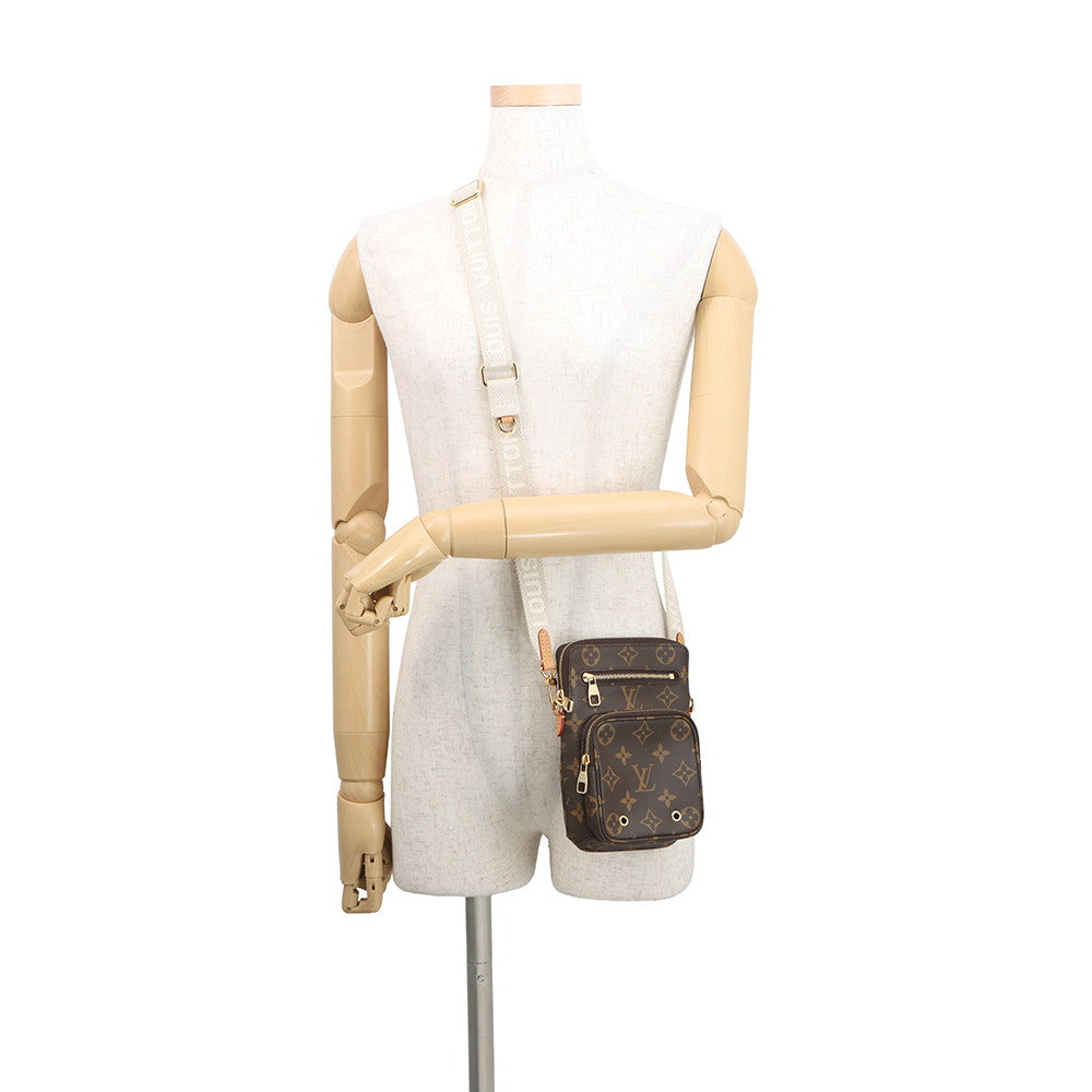 LOUIS VUITTON Utility/Crossbody BrownM80746 Monogram