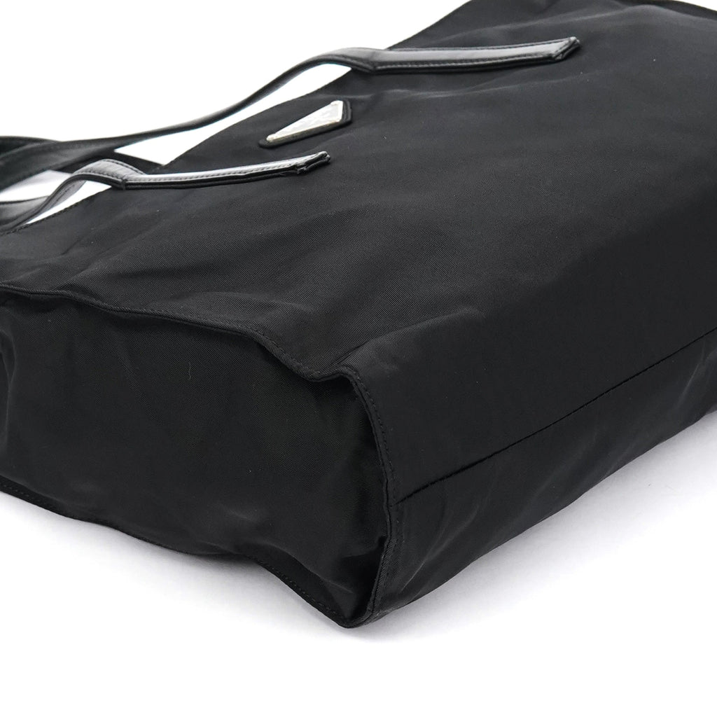 1995 Black Tessuto Nappa Nylon Tote Bag