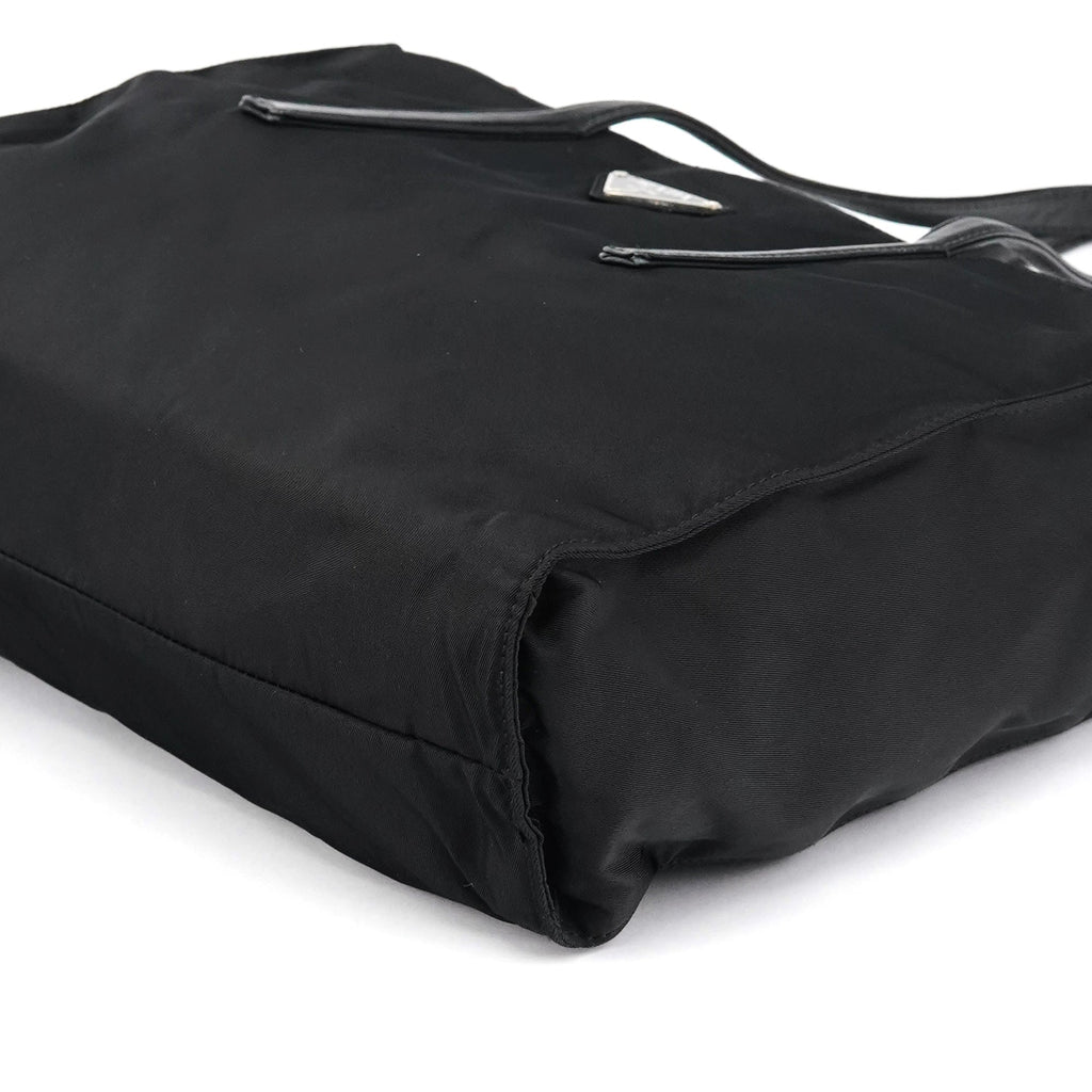 1995 Black Tessuto Nappa Nylon Tote Bag