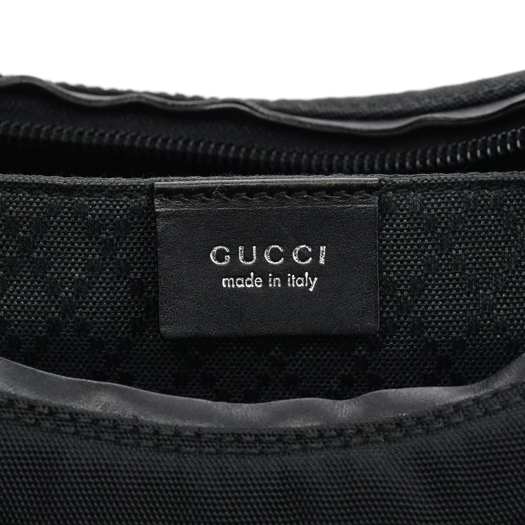 000 0602 Black Nylon Hobo Shoulder Bag