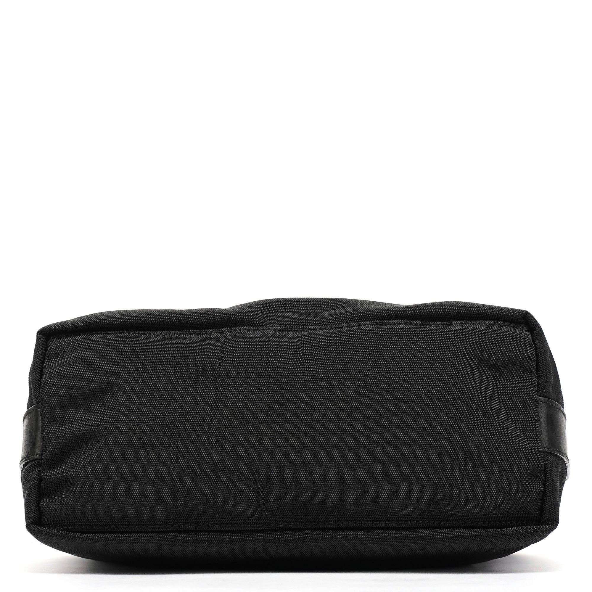 000 0602 Black Nylon Hobo Shoulder Bag