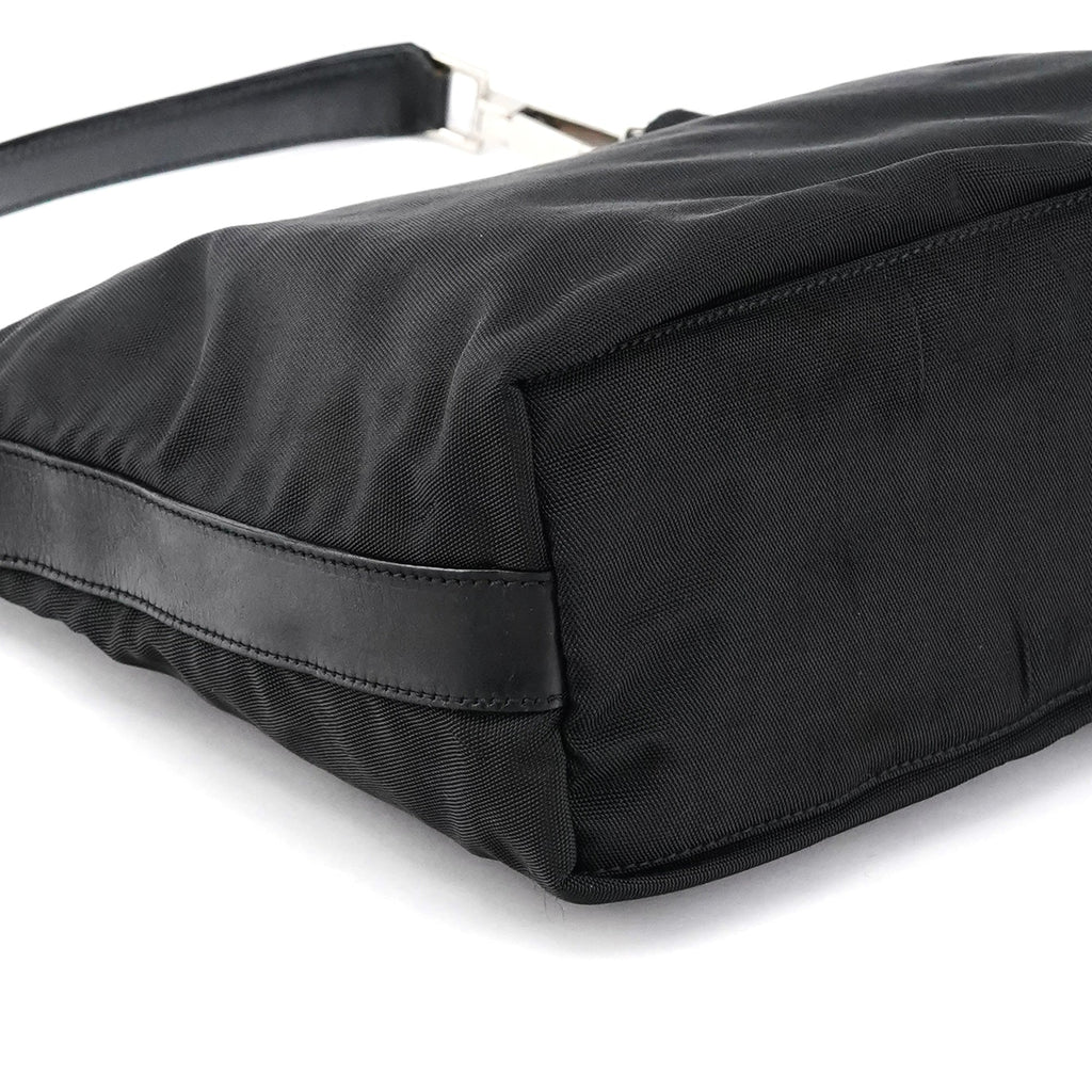 000 0602 Black Nylon Hobo Shoulder Bag