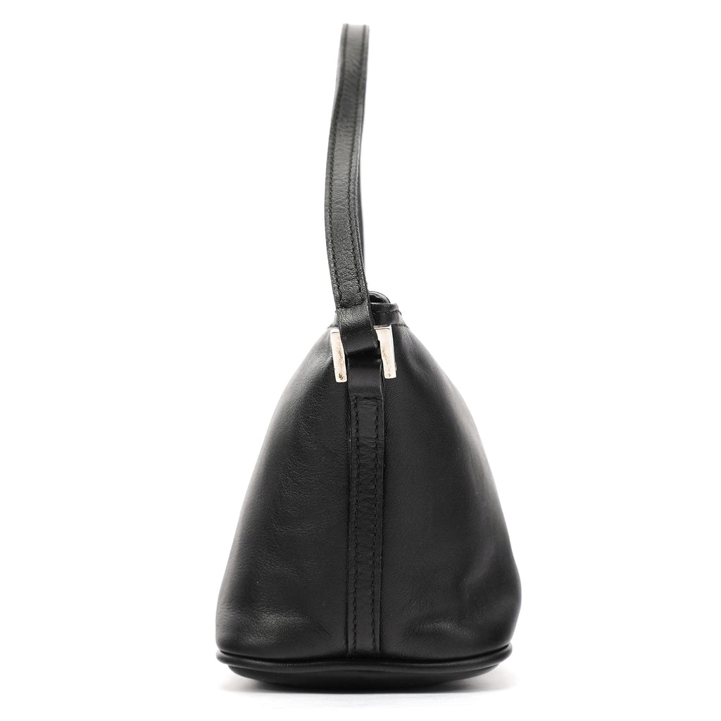 039 1103 Black Leather Pochette