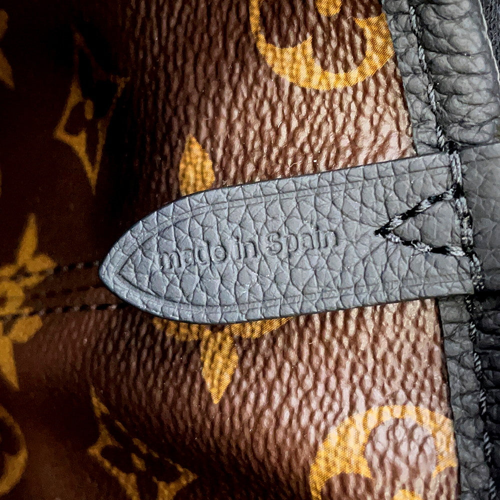 LOUIS VUITTON Neverfull・Inside Out BlackM12099 Monogram Grain Leather Size BB