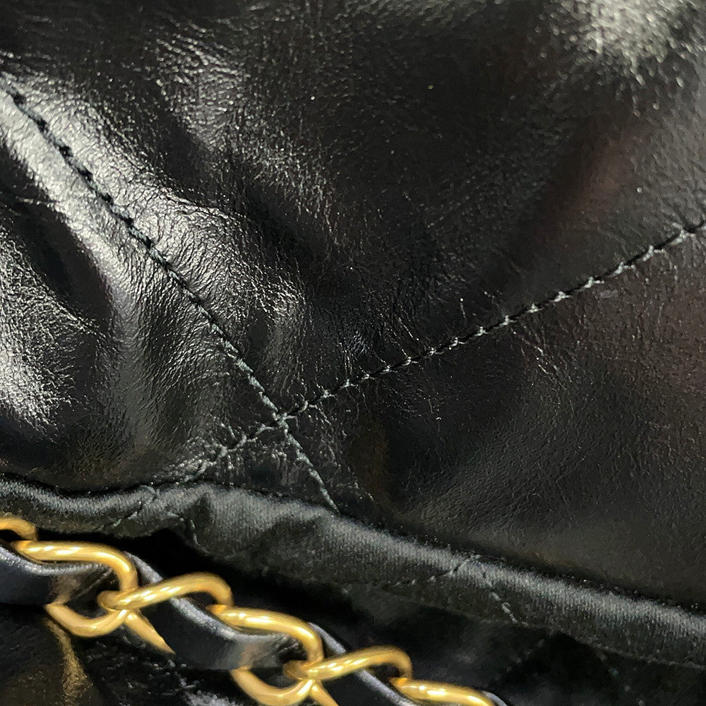 CHANEL Chanel22 Handbag BlackAS3261-B19059-94305 Shiny Calf Leather Size Medium
