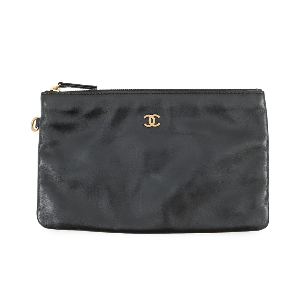 CHANEL Chanel22 Handbag BlackAS3261-B19059-94305 Shiny Calf Leather Size Medium