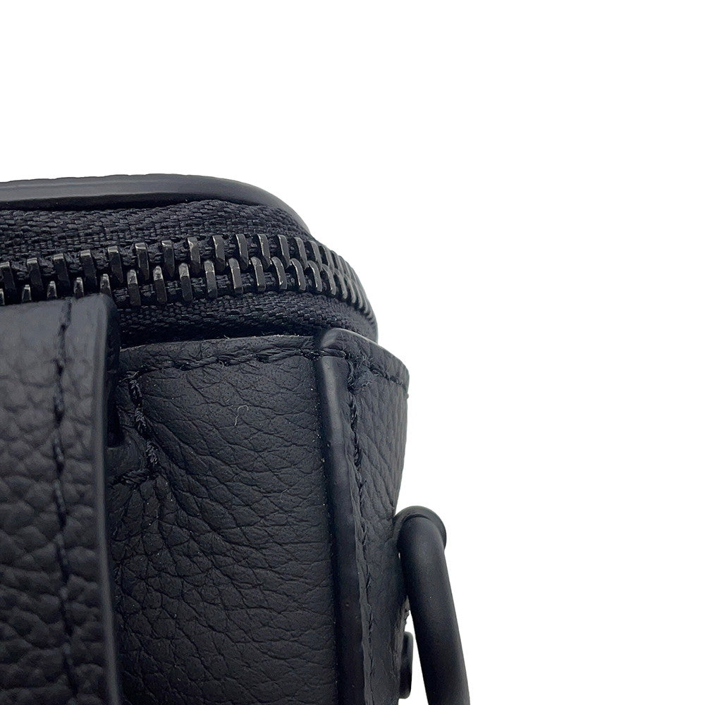 LOUIS VUITTON LV Aerogram Pilot Wearable Wallet NoirM83563 Leather LV Aerogram