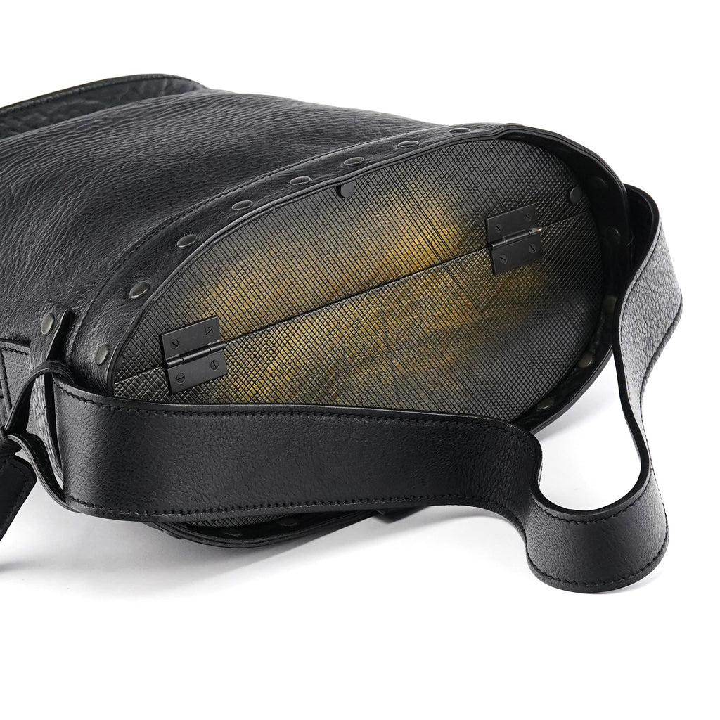 Fall 2002 Black Leather Hinged Frame Bucket Bag