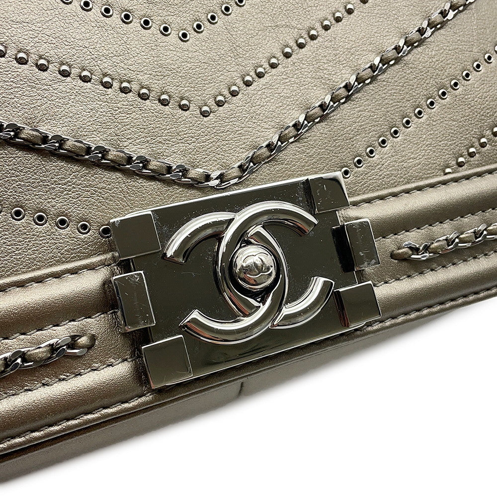 CHANEL Boy Chanel Studded ChainShoulder Bag MetalicGrayA67086 Vintage calf Size 25