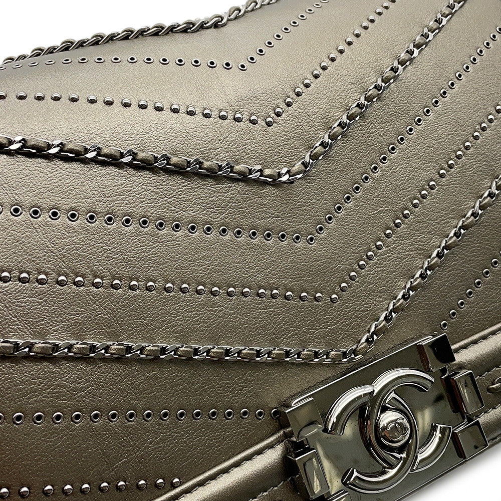 CHANEL Boy Chanel Studded ChainShoulder Bag MetalicGrayA67086 Vintage calf Size 25