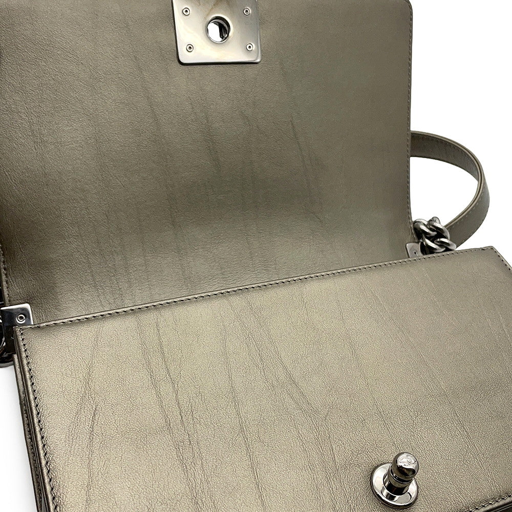 CHANEL Boy Chanel Studded ChainShoulder Bag MetalicGrayA67086 Vintage calf Size 25