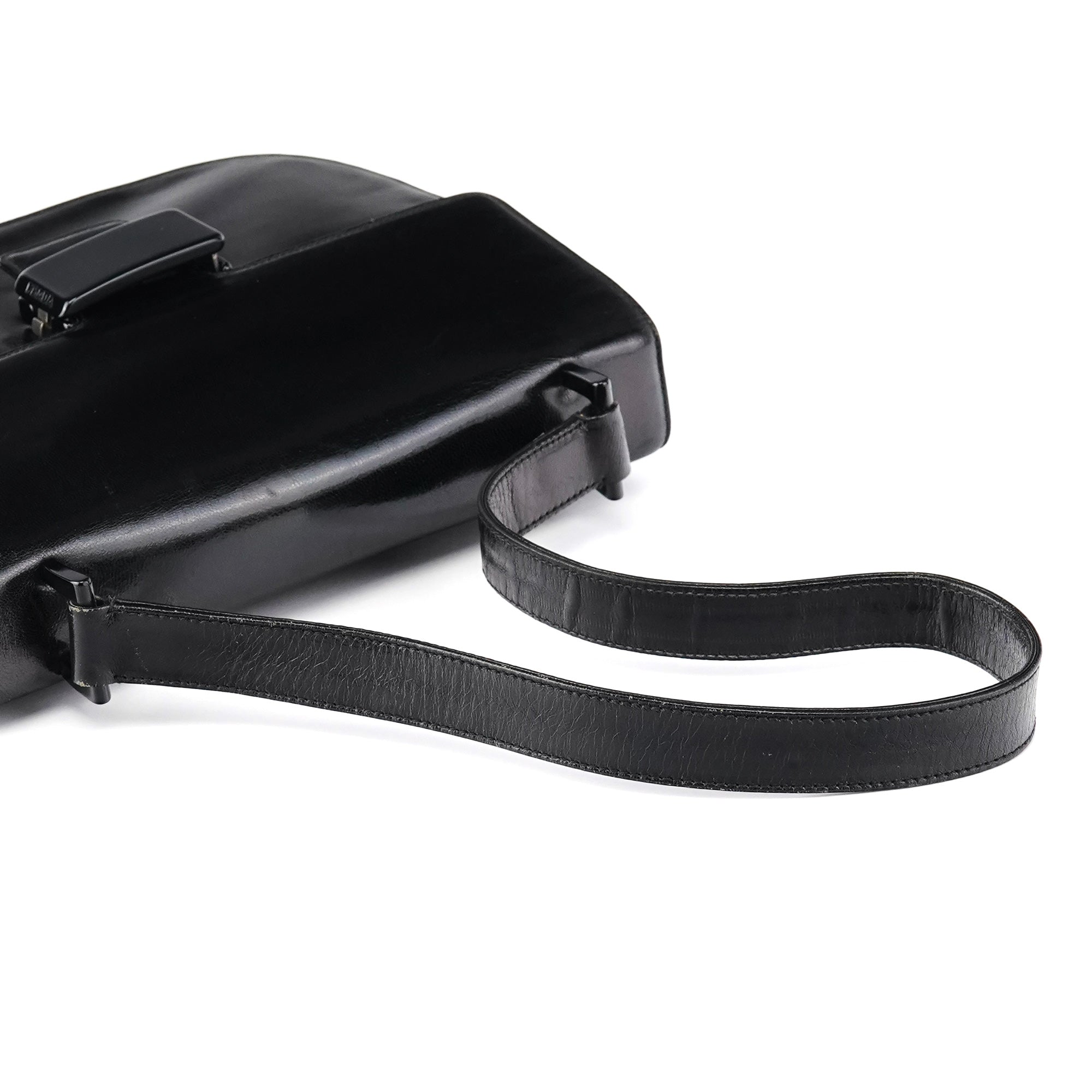 1996 Black Vitello Swing Shoulder Bag